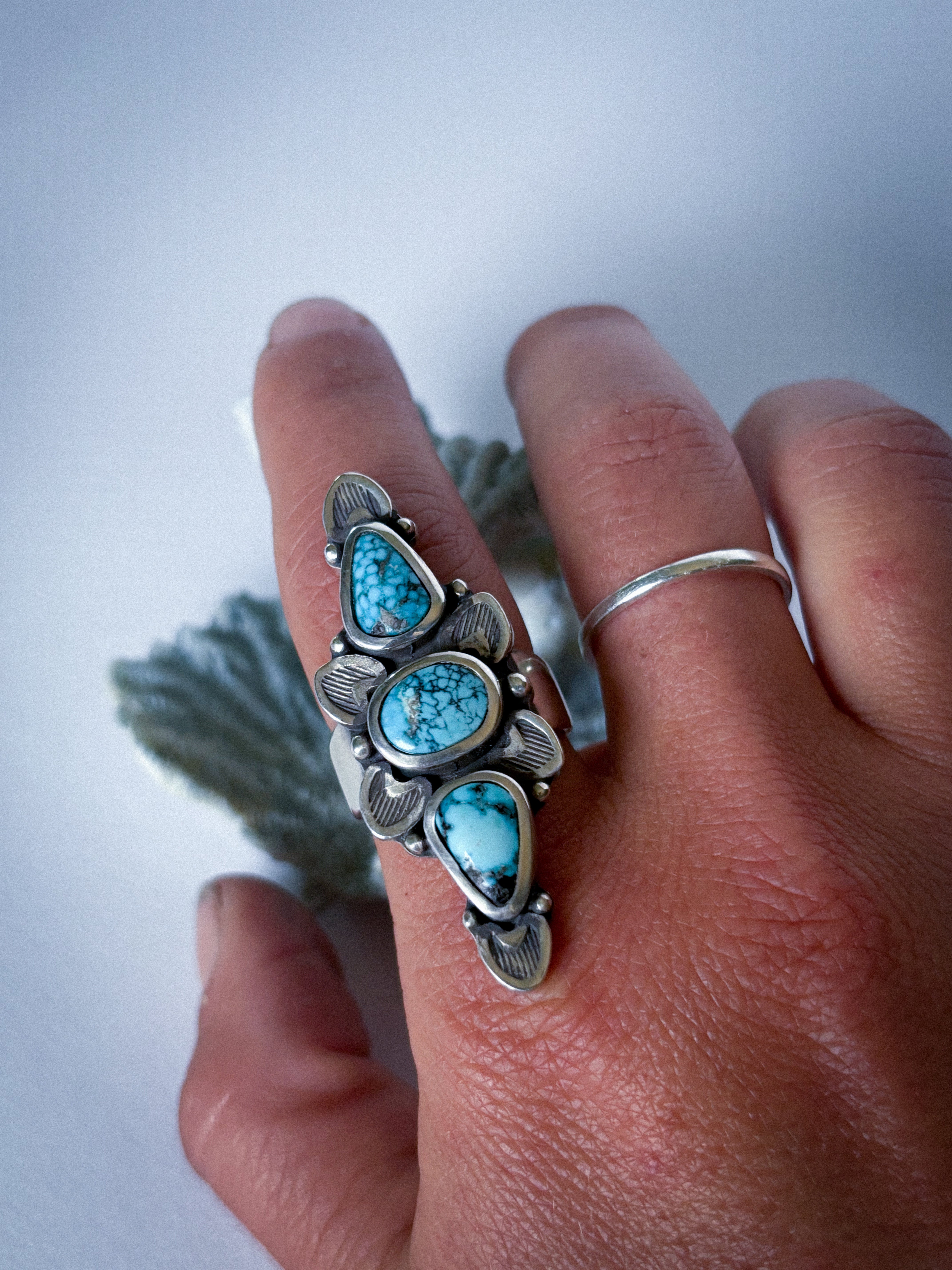 Full Bloom Ring | Kingman Turquoise & Sterling Silver | Size 8