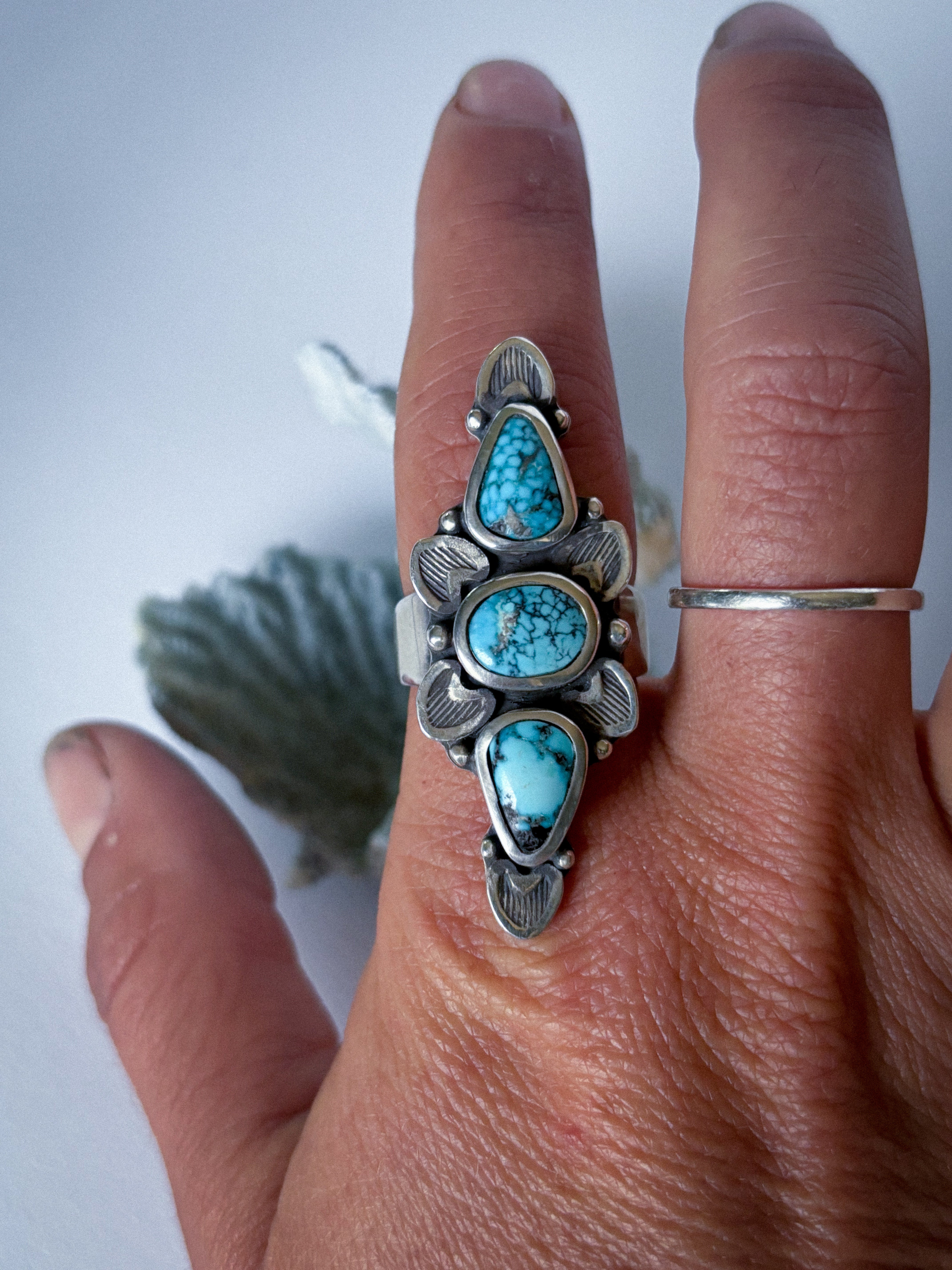 Full Bloom Ring | Kingman Turquoise & Sterling Silver | Size 8